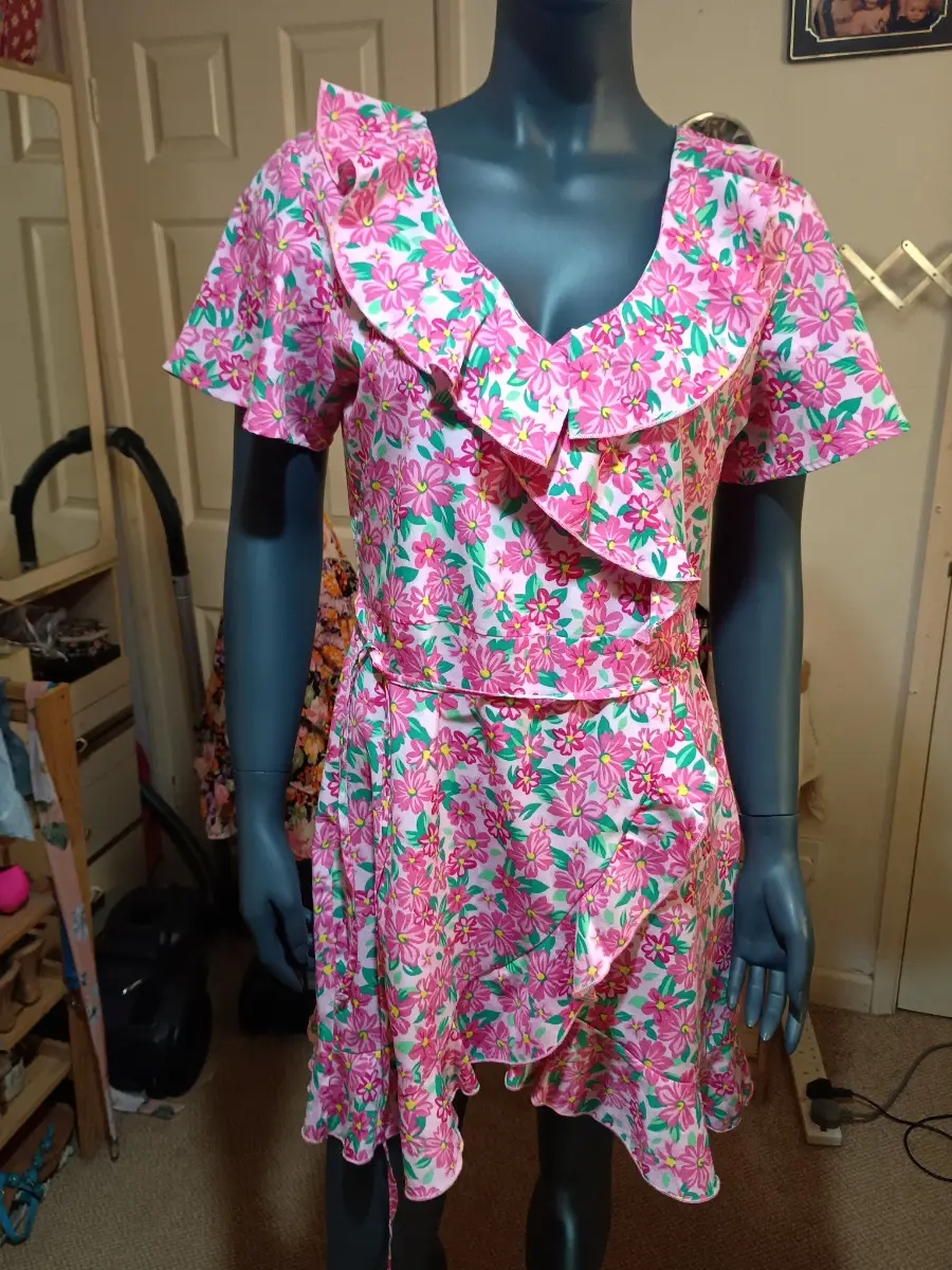 Pretty Pink ruffle dress size 12-14