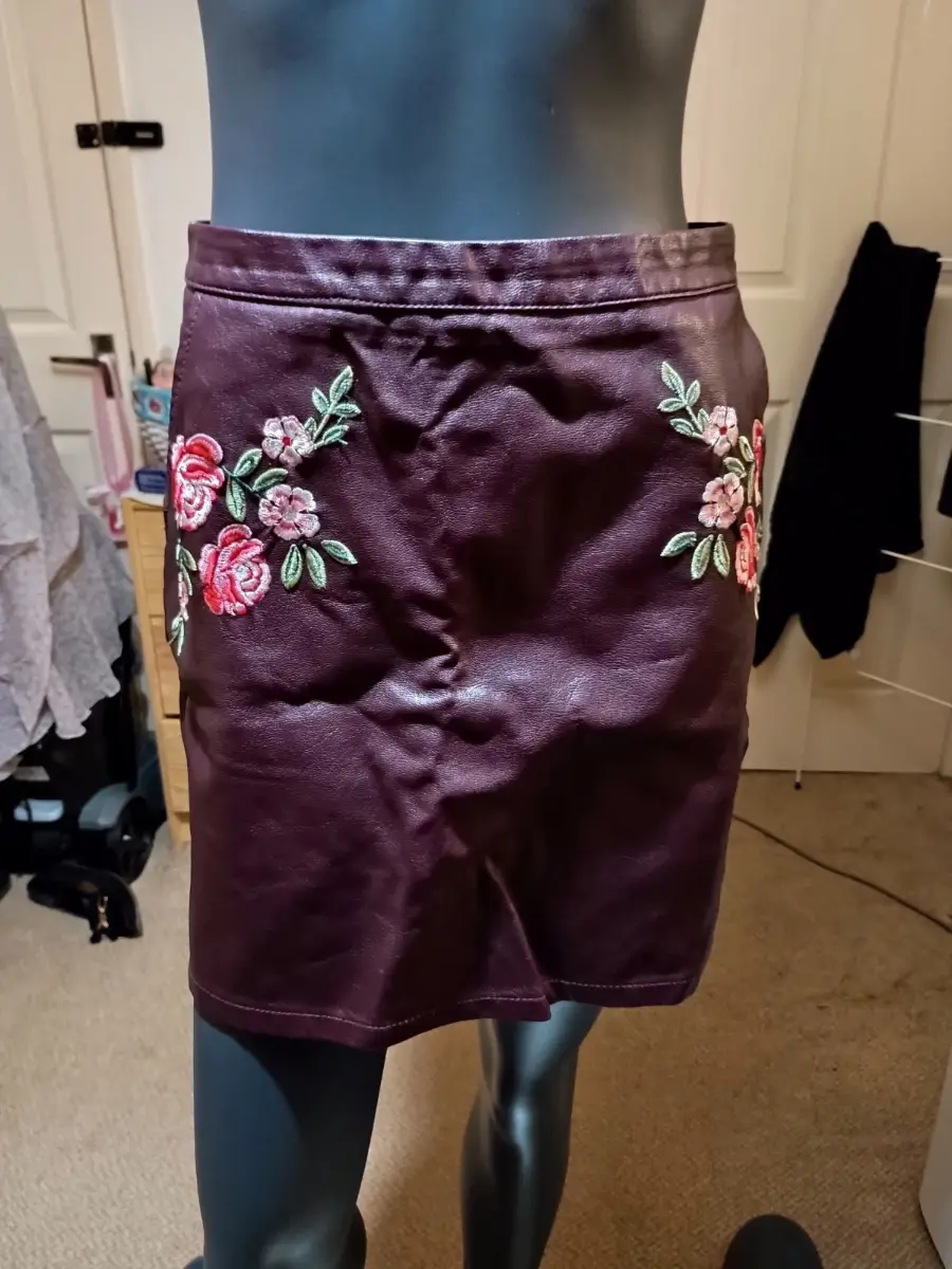 Deep dark red leather skirt size 8 new look