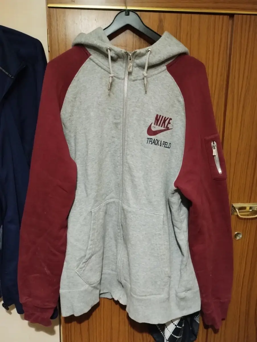mens nike hooded jumper size l