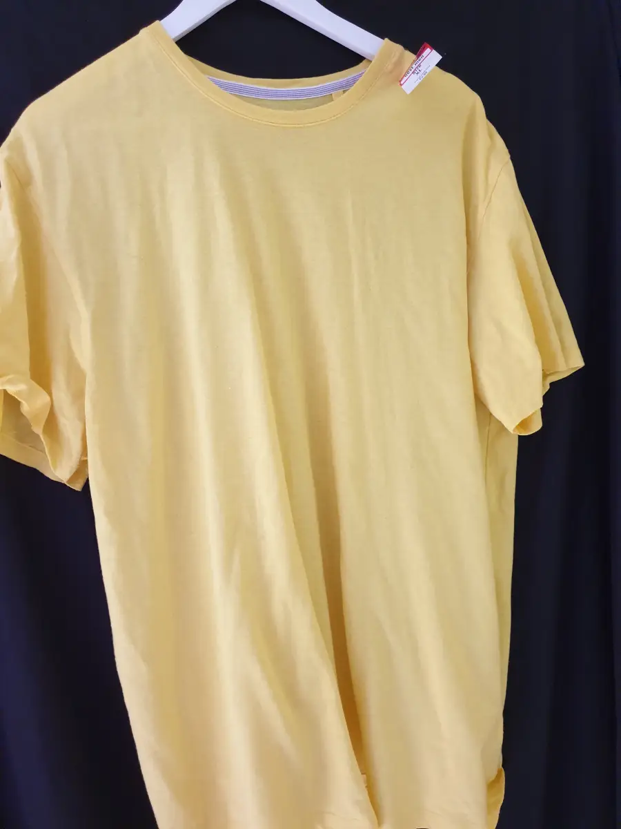Mens Yellow Plain T shirt size XL From Next
