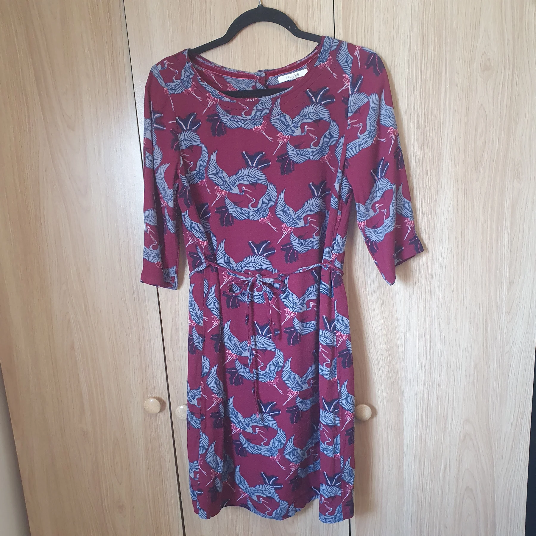 White Stuff Dress 100% Viscose Crane Bird Oriental Chic Size 10 Rich Red