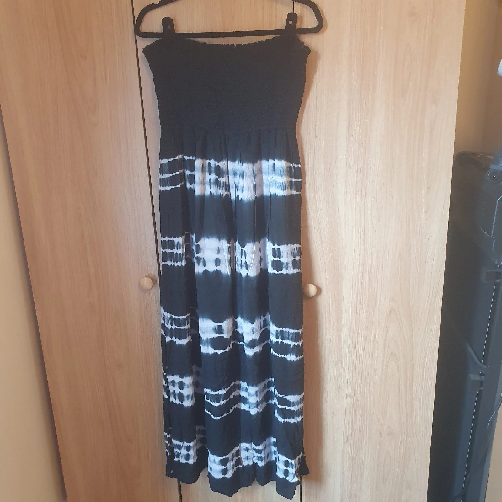 Karen Kane Maxi Dress Bandeau Boho Beachwear Tie Dye Size XL Black White