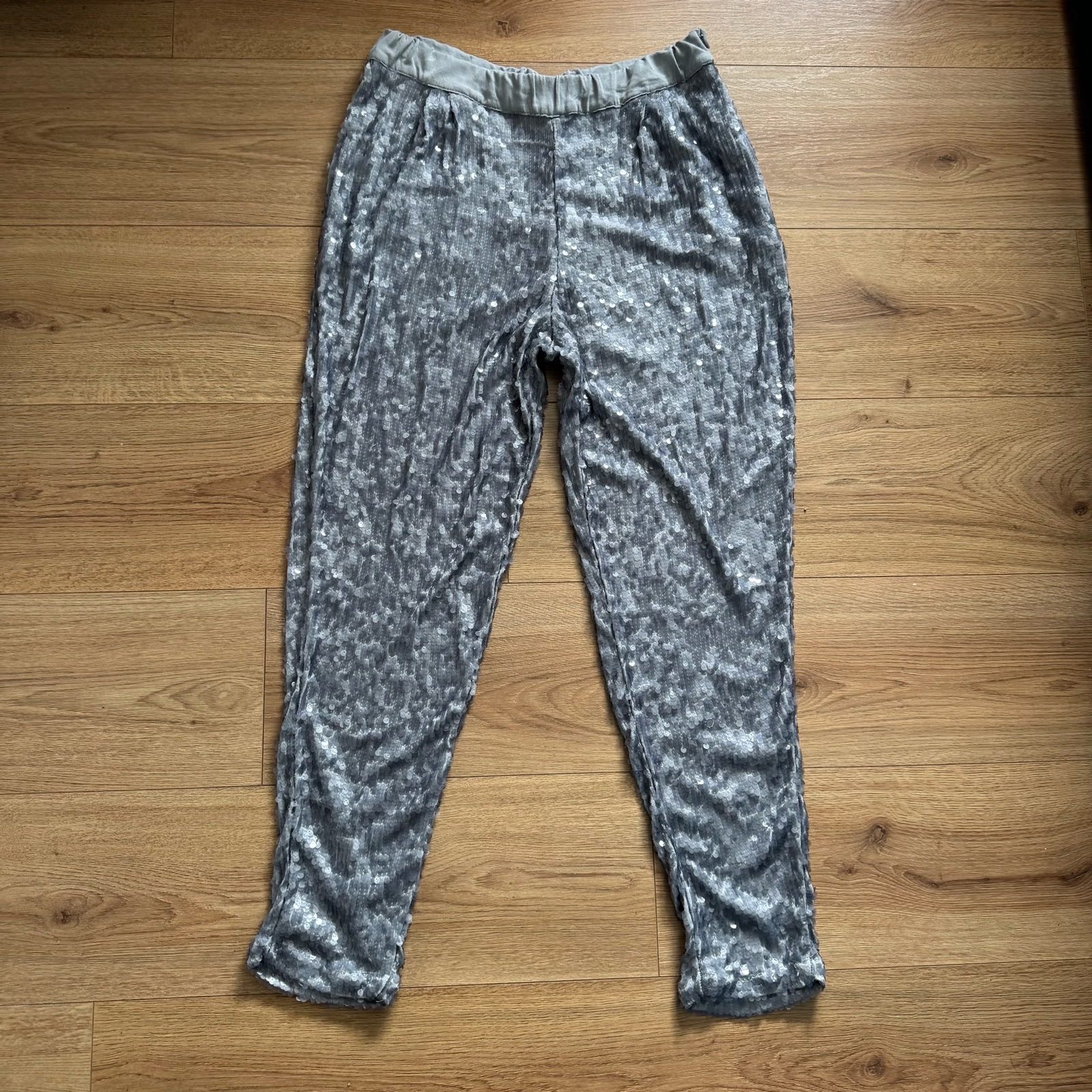Topshop Unique Silver Sequin Trousers / Joggers Size UK 12 Party Glam