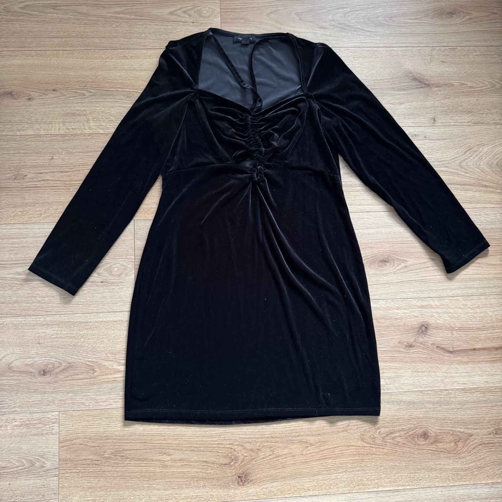 New Look Black Velvet Ruched Long Sleeve Mini Bodycon Dress - UK 18 Alt Gothic Glam