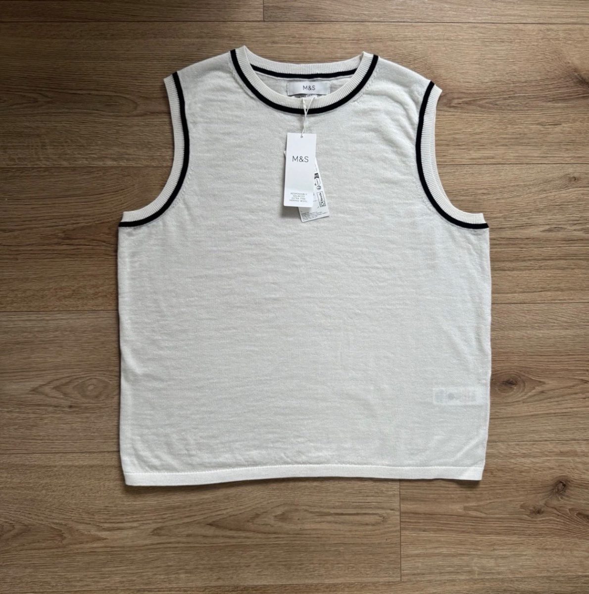 M&S Brand New Extra Fine Cream Merino Wool Knitted Knit Vest BNWT Tenniscore Size 12