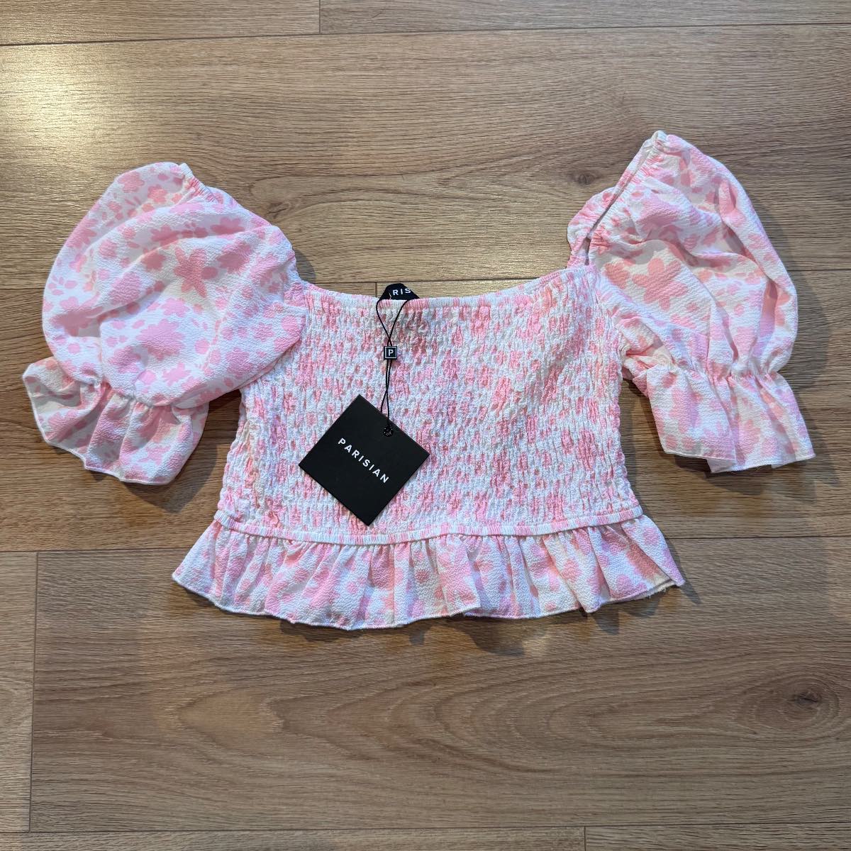 BNWT New Parisian Pink & White floral puff crop sleeve top smocked Ruffle Size 8