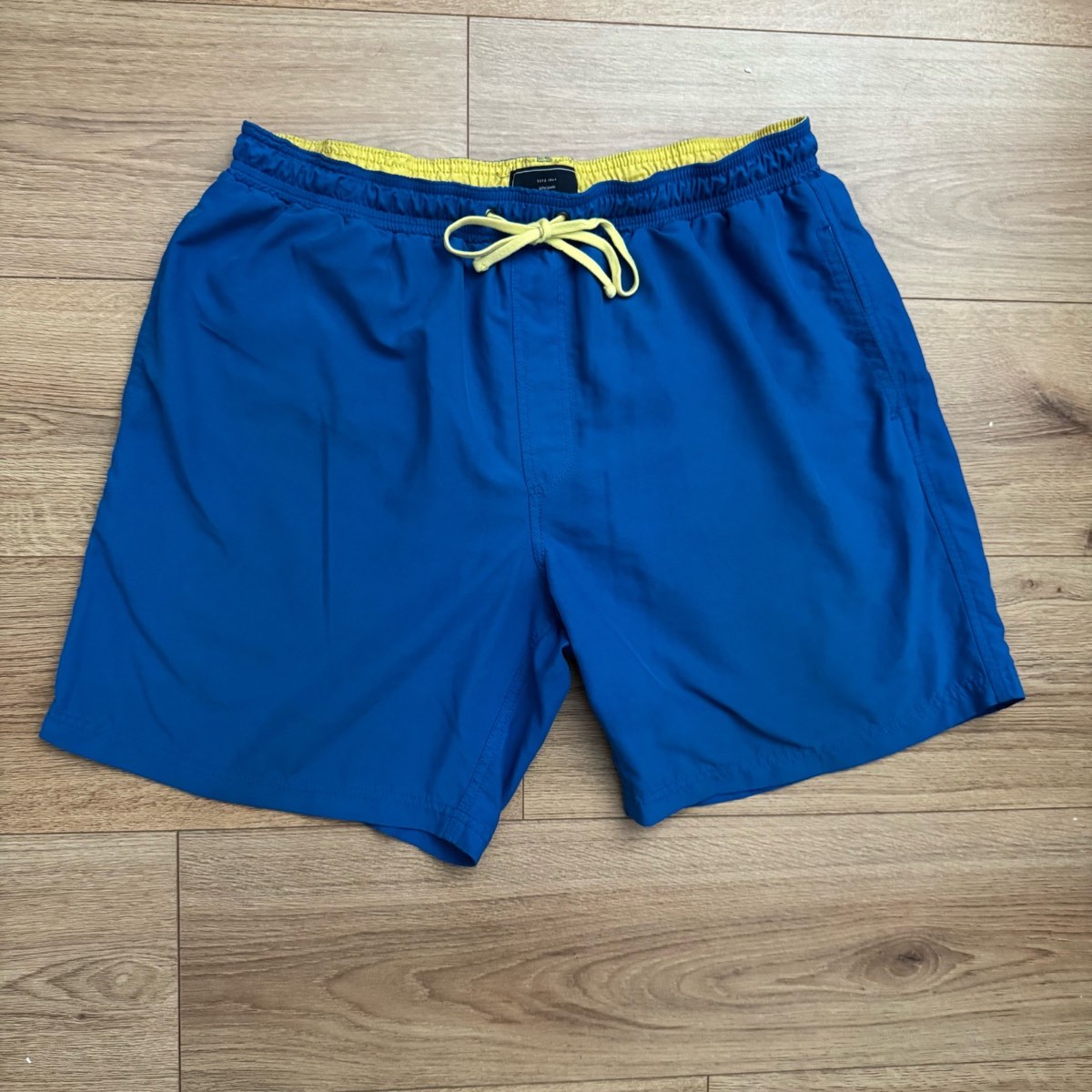 John Lewis Bright Blue & Yellow Swim Shorts – Men's Size XL