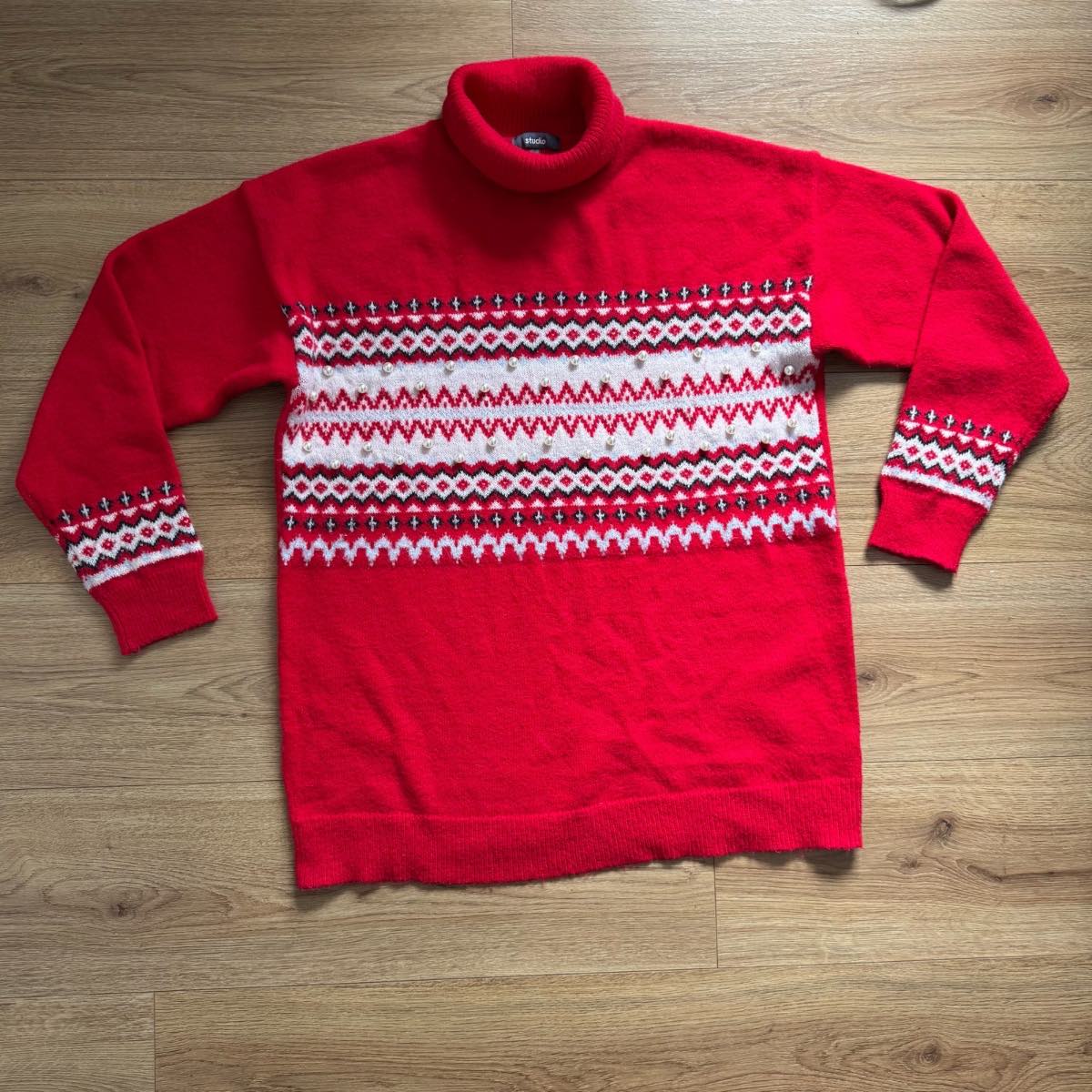 Studio Red Fair Isle Roll Neck Jumper with Pearl Details (Size 12/14) Cosy Ski Nordic