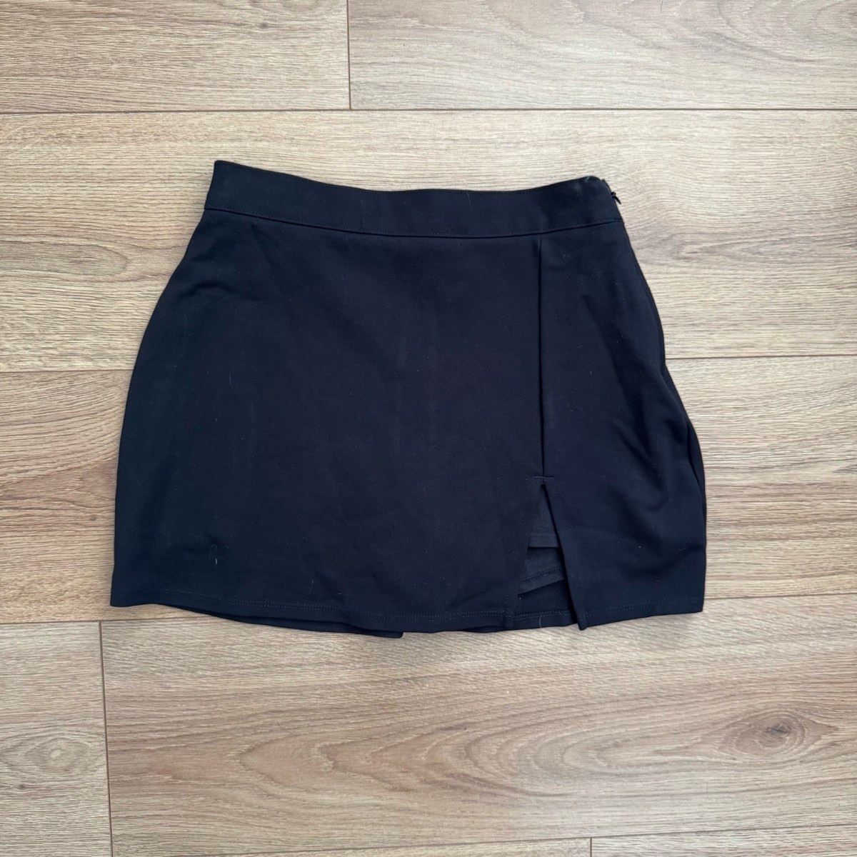 Hollister Black Skort Size XS Ultra High-Rise Wrap Front Mini Skirt Style Coquette Y2K Style
