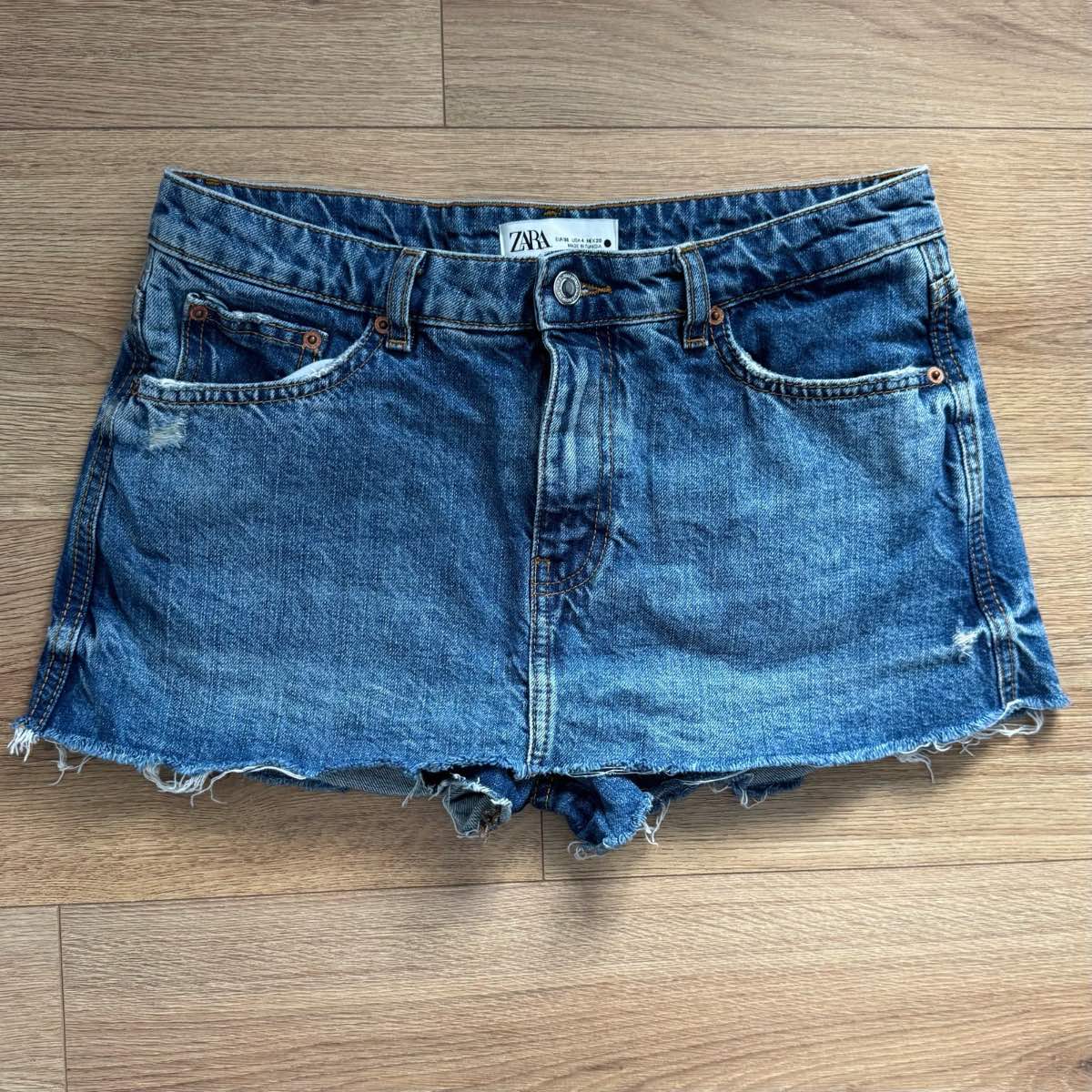 Zara Denim Navy Blue Skort (Skirt-Shorts) Size 8 Y2K Style