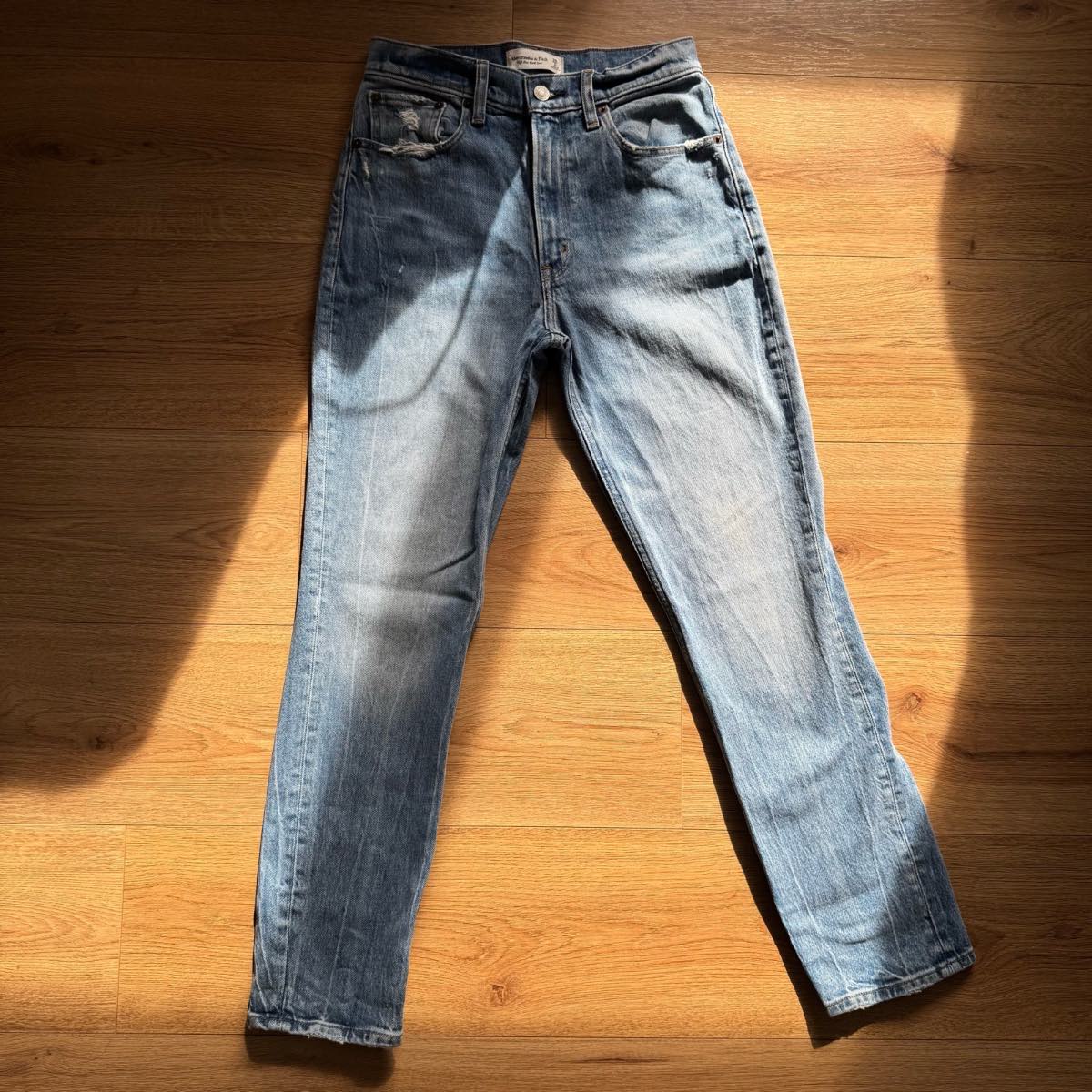 Abercrombie & Fitch High Rise Mom Mid Wash Denim Jeans W26 Long UK 8 Long 90s Style
