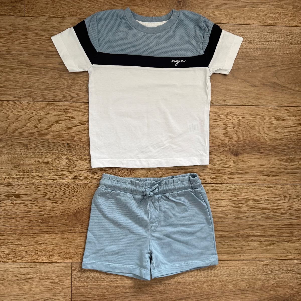 Matalan Boys NYC T-Shirt & Shorts Summer Set 1-1.5 Years 12-18 Months Blue & White Co-ord