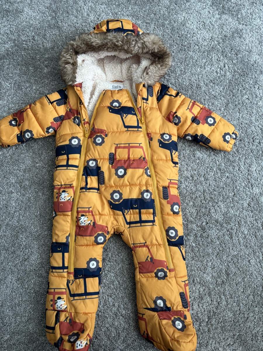 Fred & Flo Snowsuit - age 9/12mths