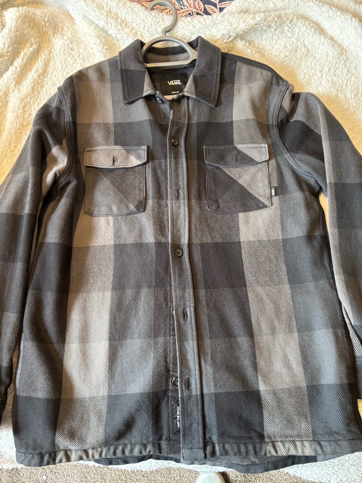 Vans checked shacket - size meduim