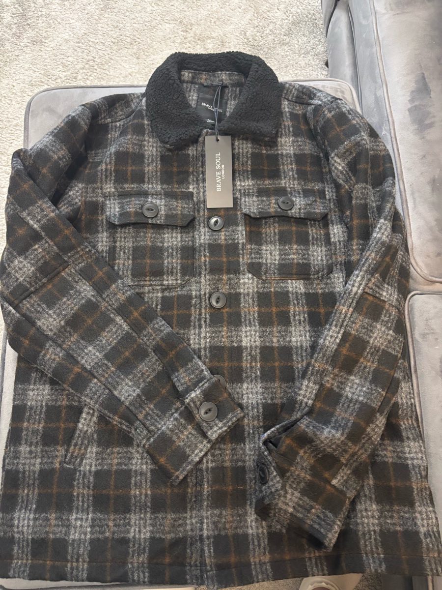 Brand new brave soul plaid shacket - size meduim