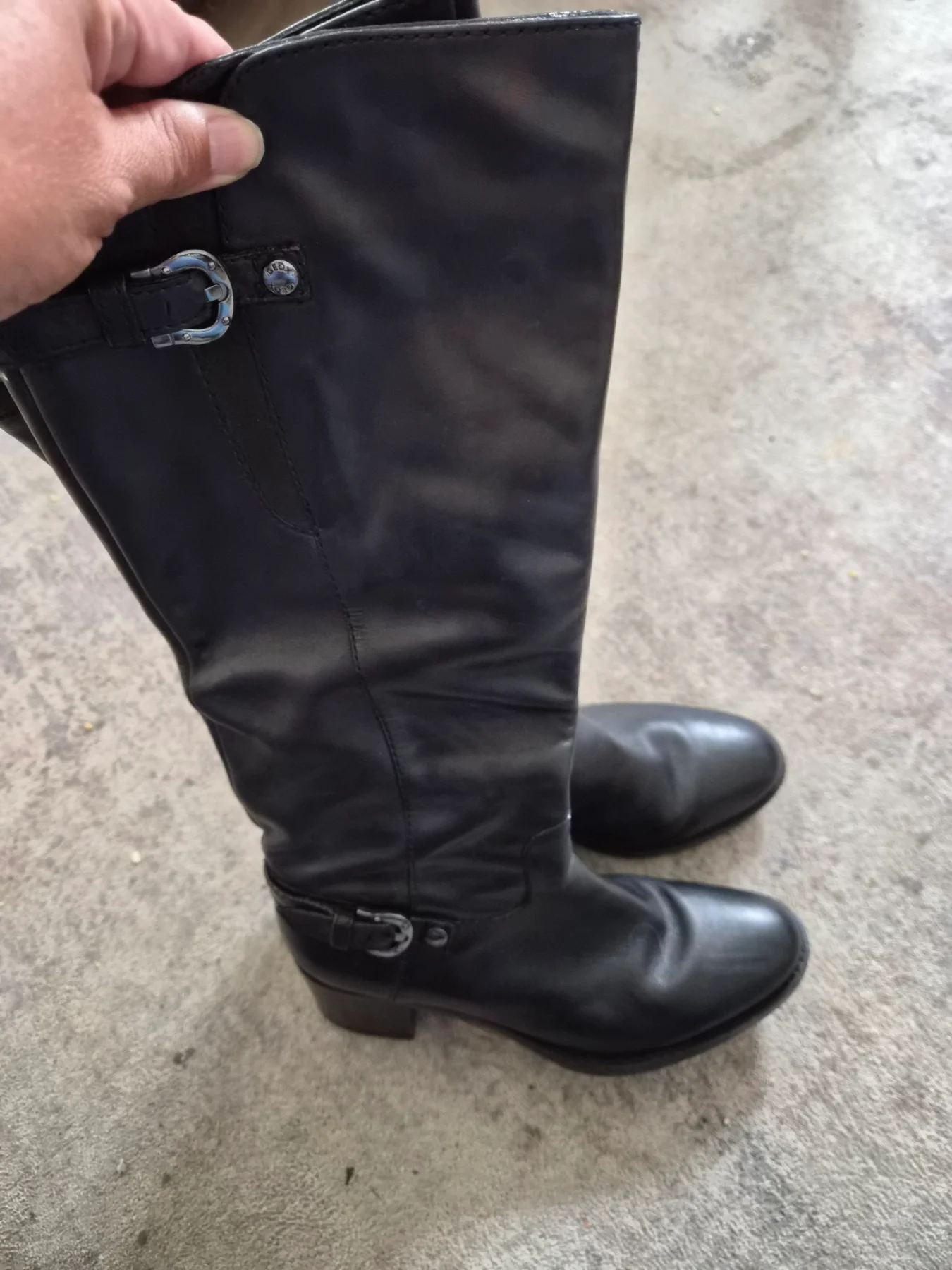Geox knee high boots size 6