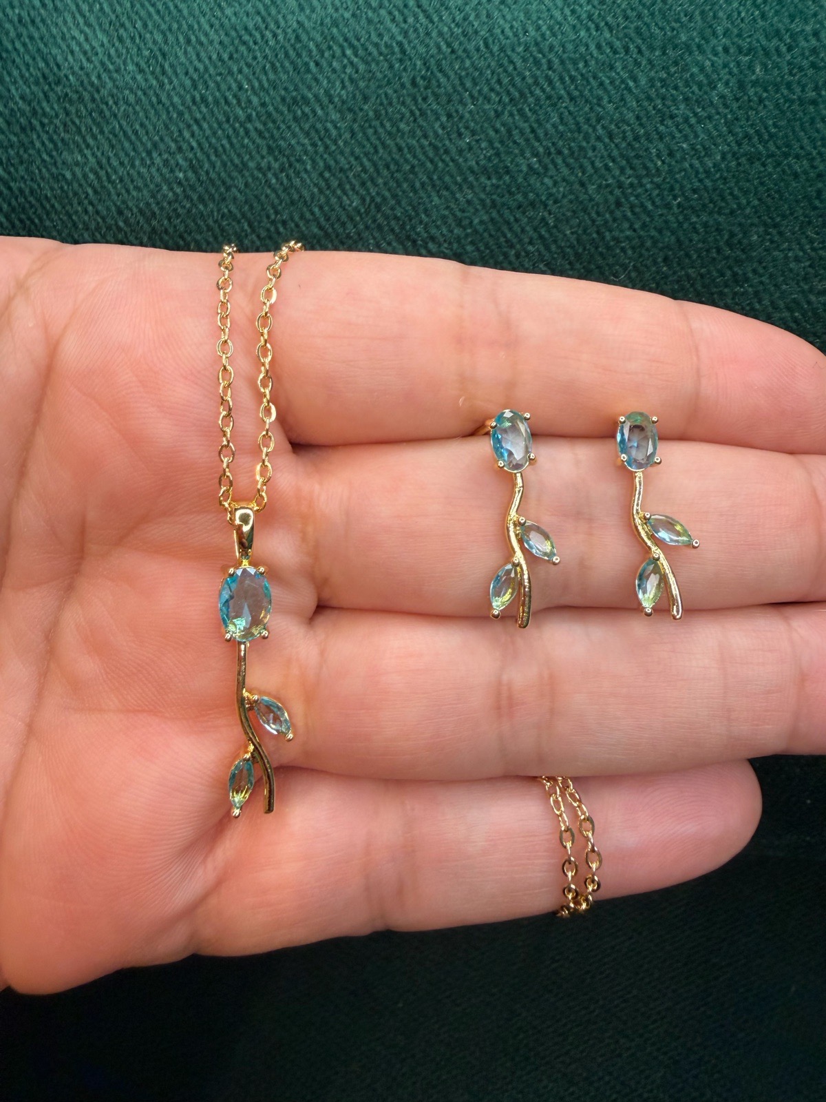Blue Crystal Gold Set - Necklace + Earrings