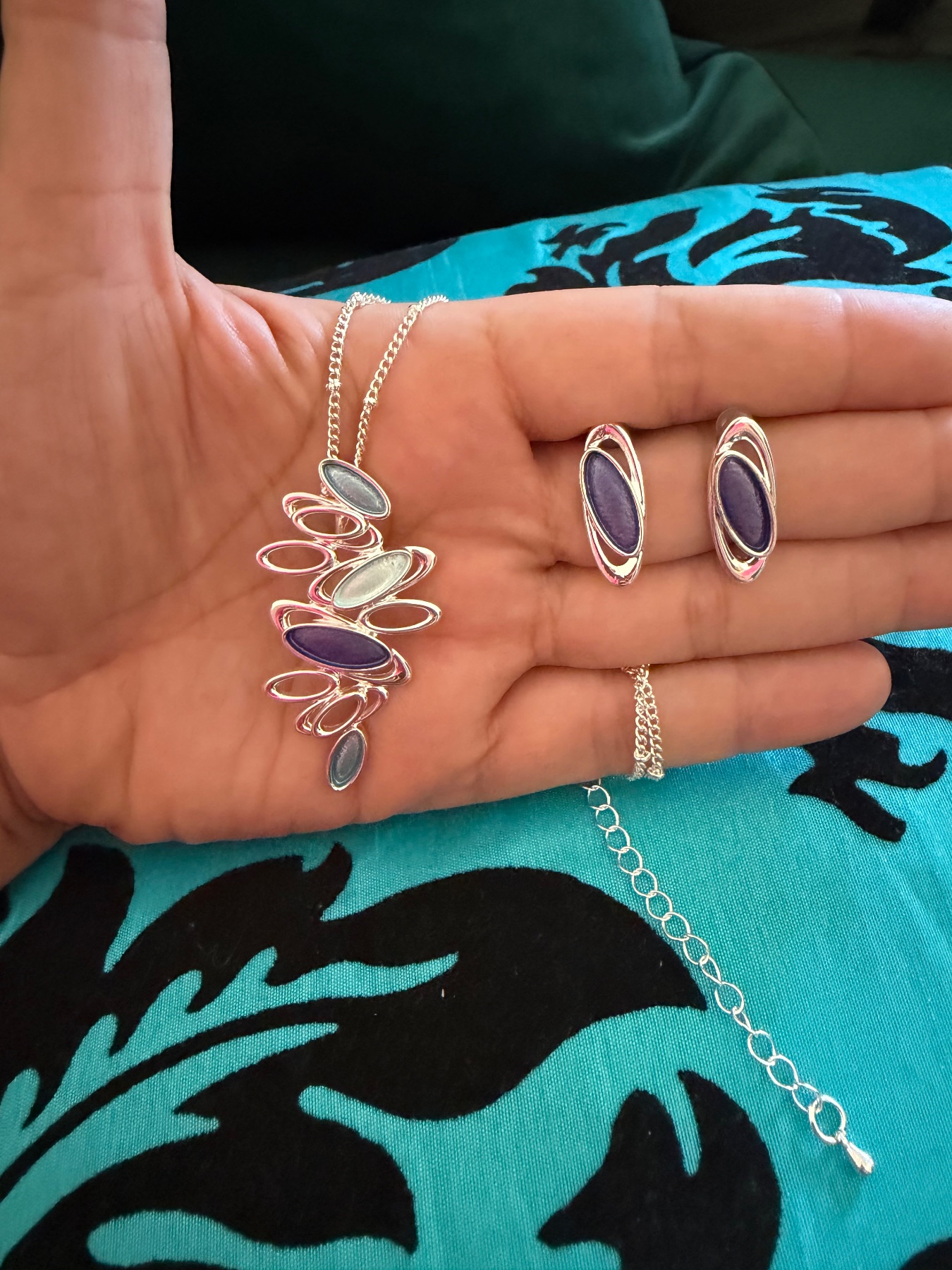 STUNNING BLUE STATEMENT SET 💙