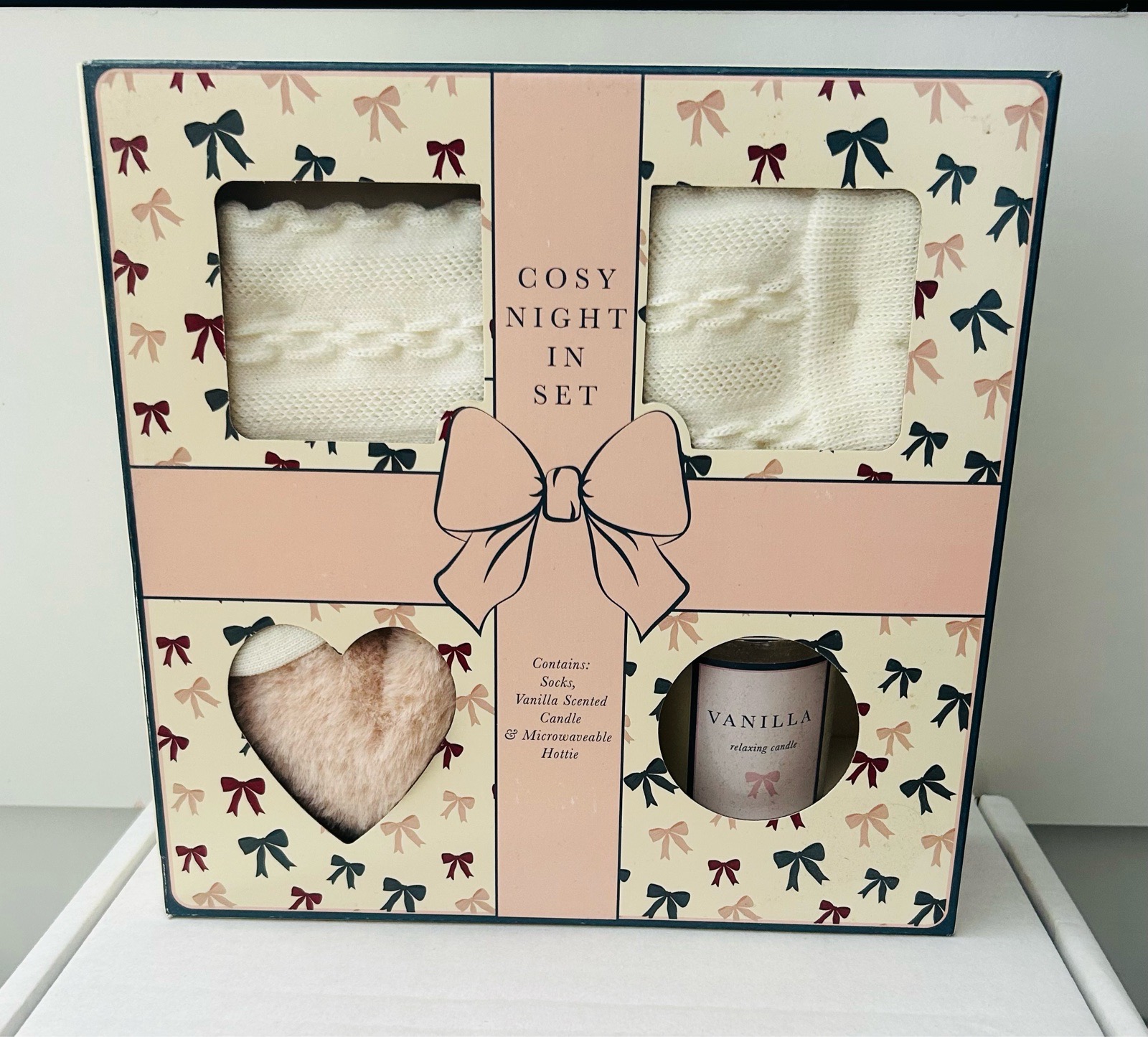 Cozy night in candle set