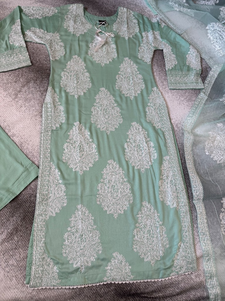 Women suit