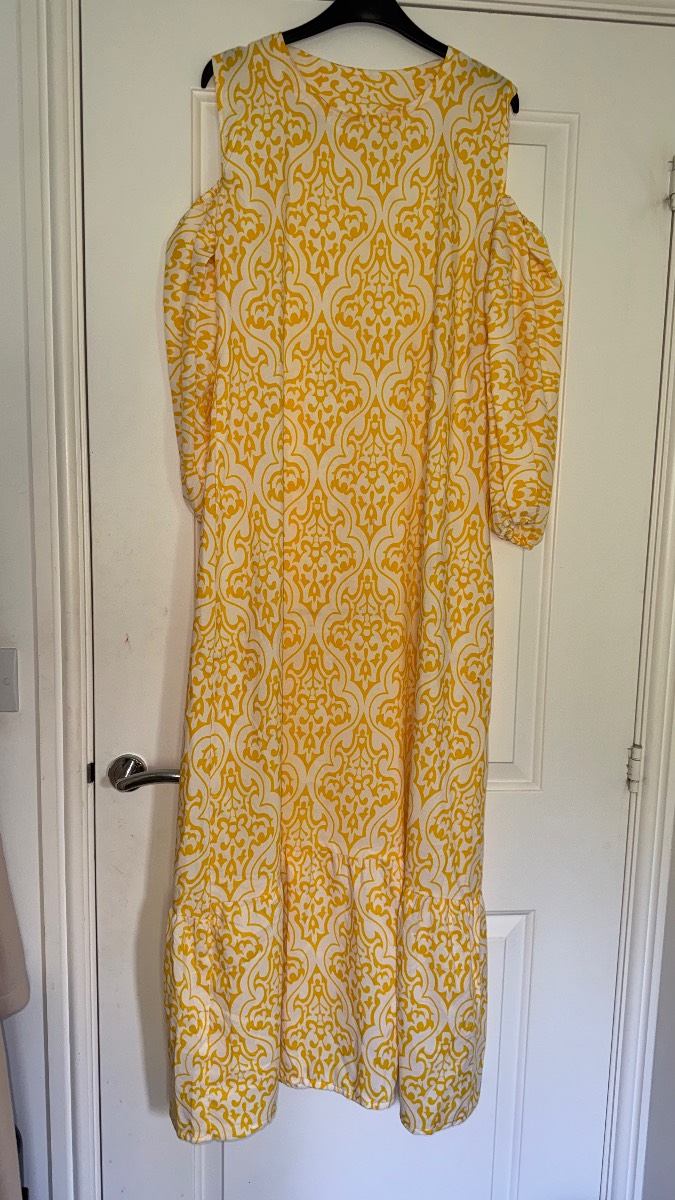Yellow & White Printed Cold Shoulder Maxi Dress -Small