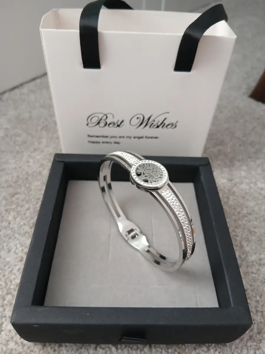 Stainless steel tree of life bangle