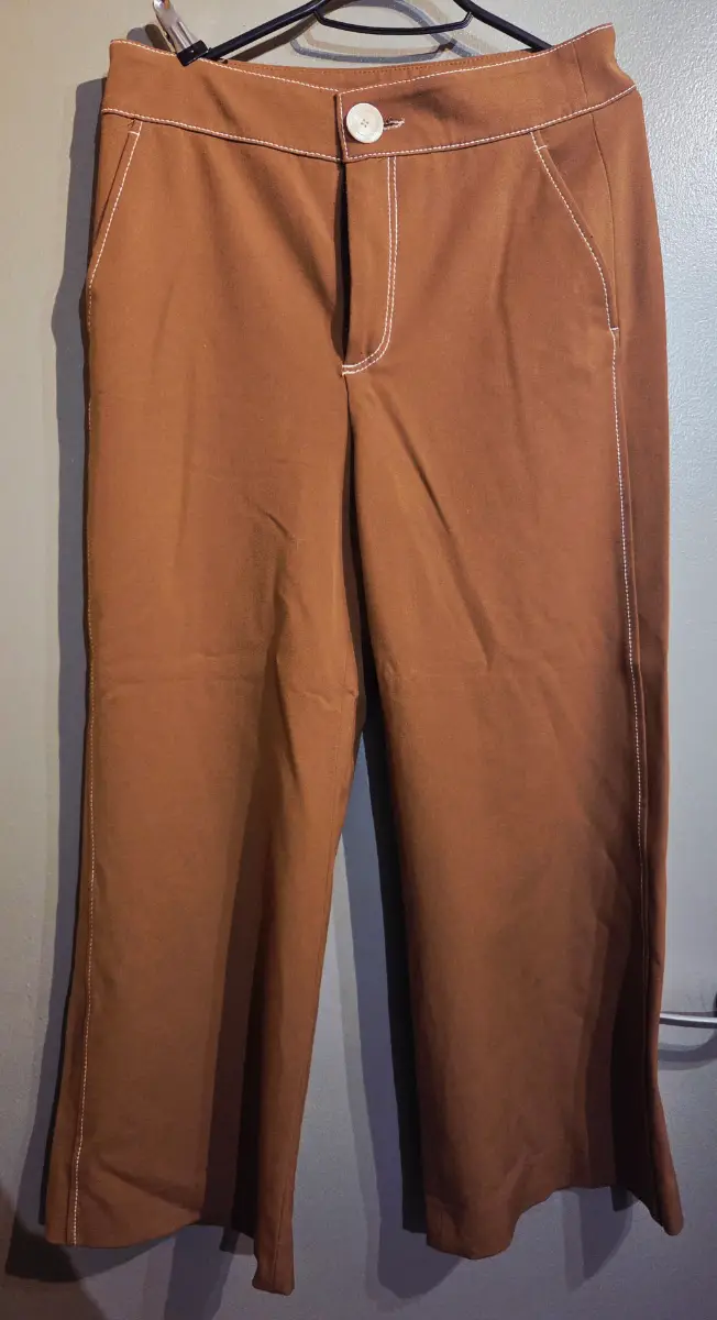 ZARA Wide Leg Brown Cropped Trousers – Size S