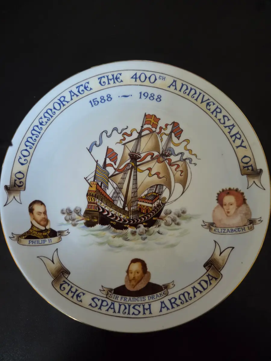 Plate royal doulton