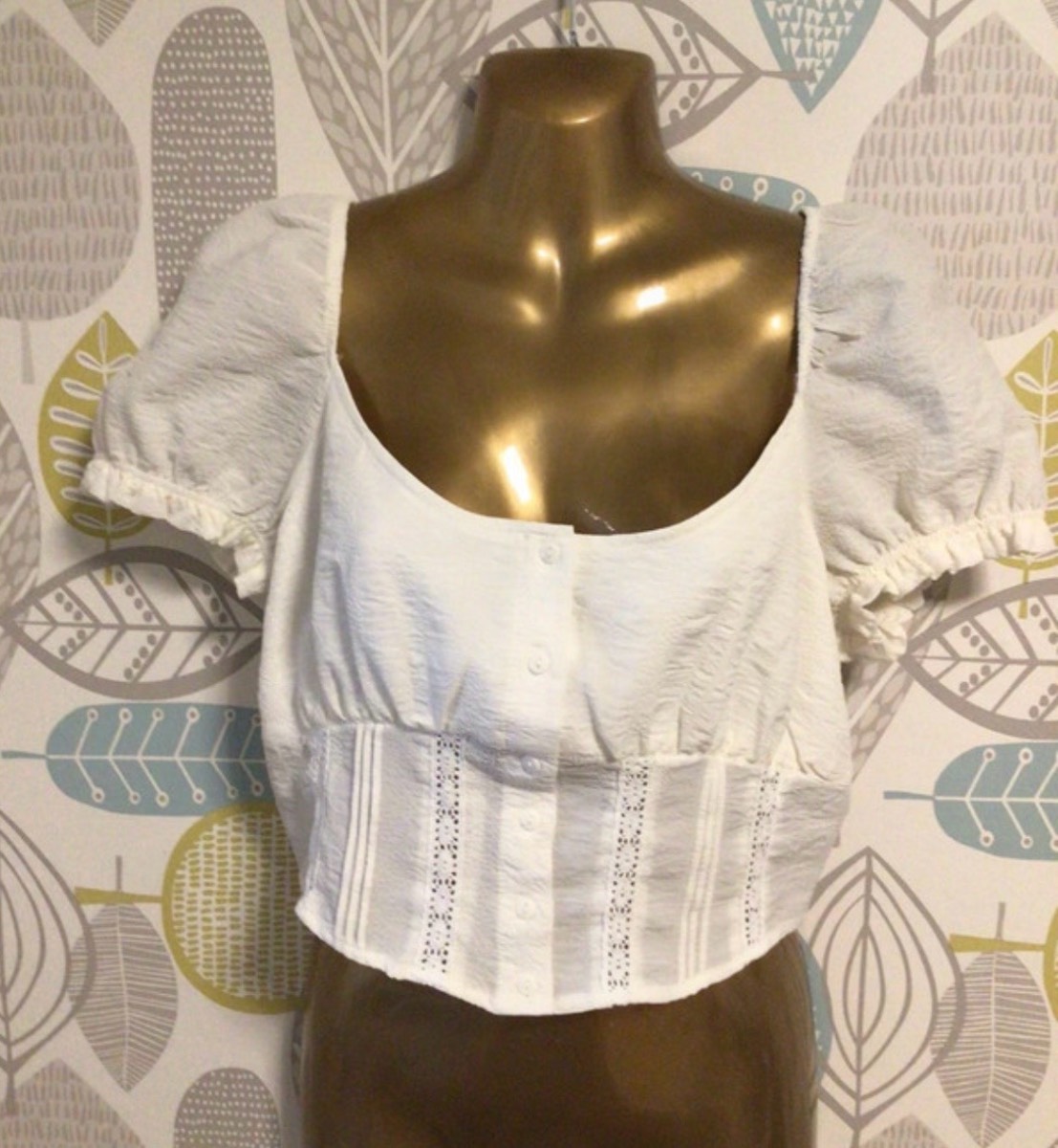 Summer holiday white puffed sleeved cottagecore boho blouse size medium
