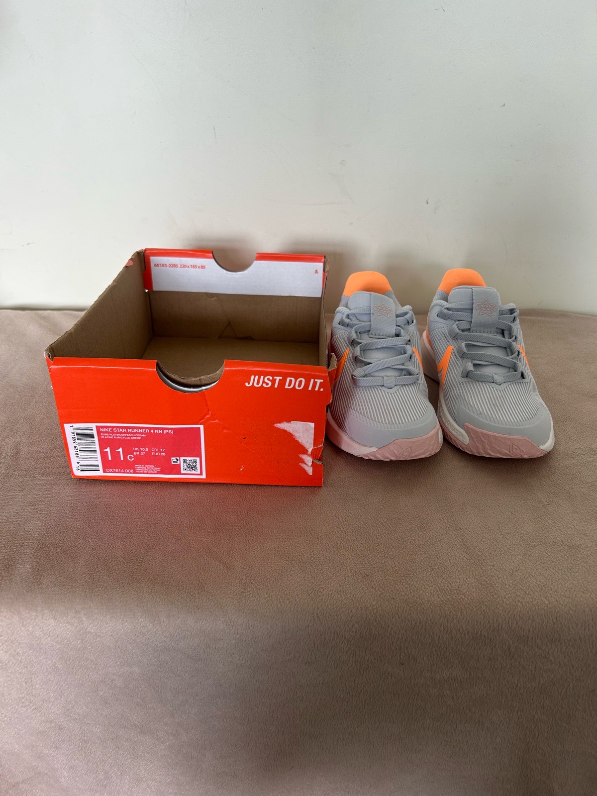 Nike Star Runner 4 NN (PS) Size 10.5 Uk RRP £35