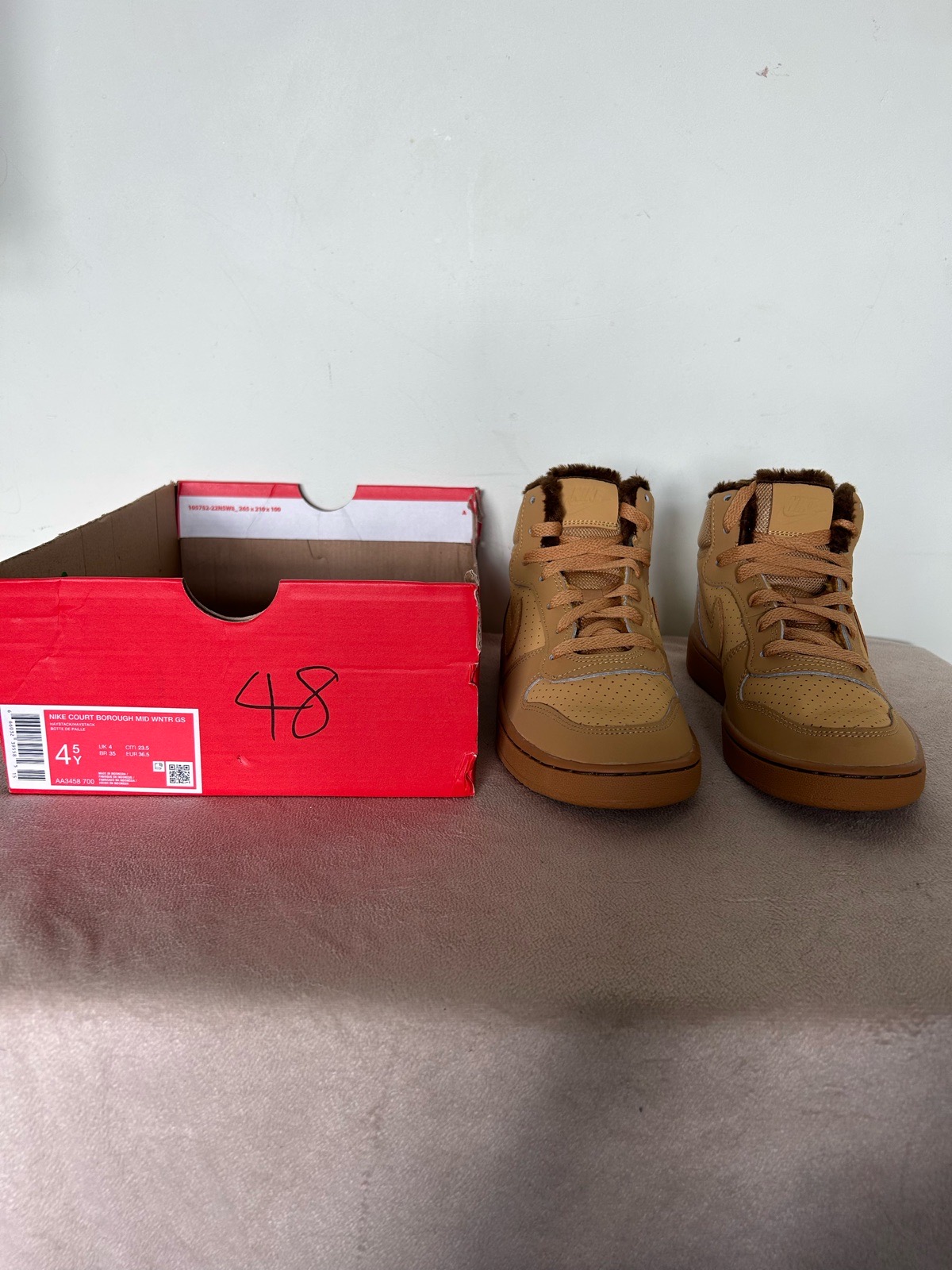 Nike Court Borough Mid Winter (GS) Size 4 Uk, RRP £65