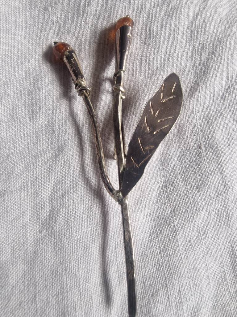 Artisan unusual sterling silver amber modernist leaf brooch hallmarked