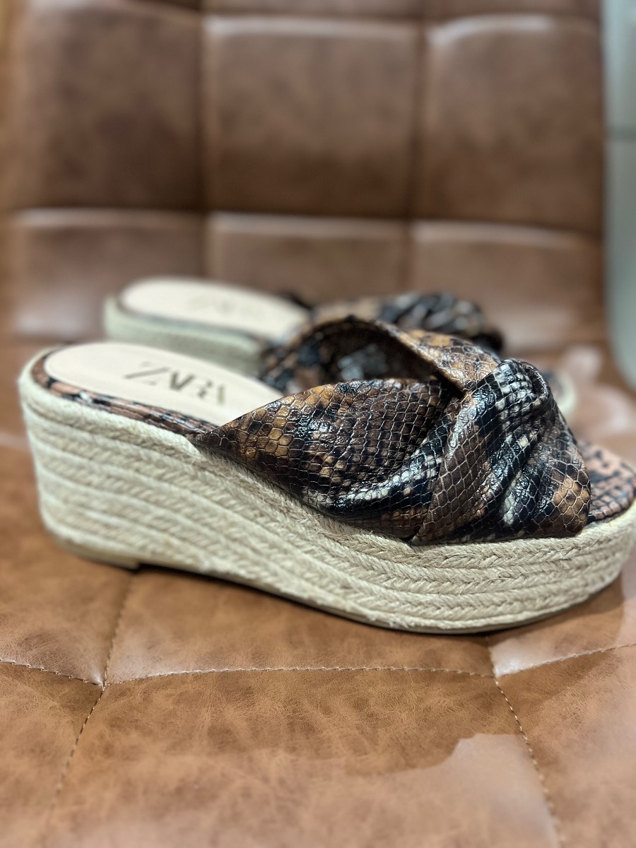 Zara snake print raffia heeled wedges size 5