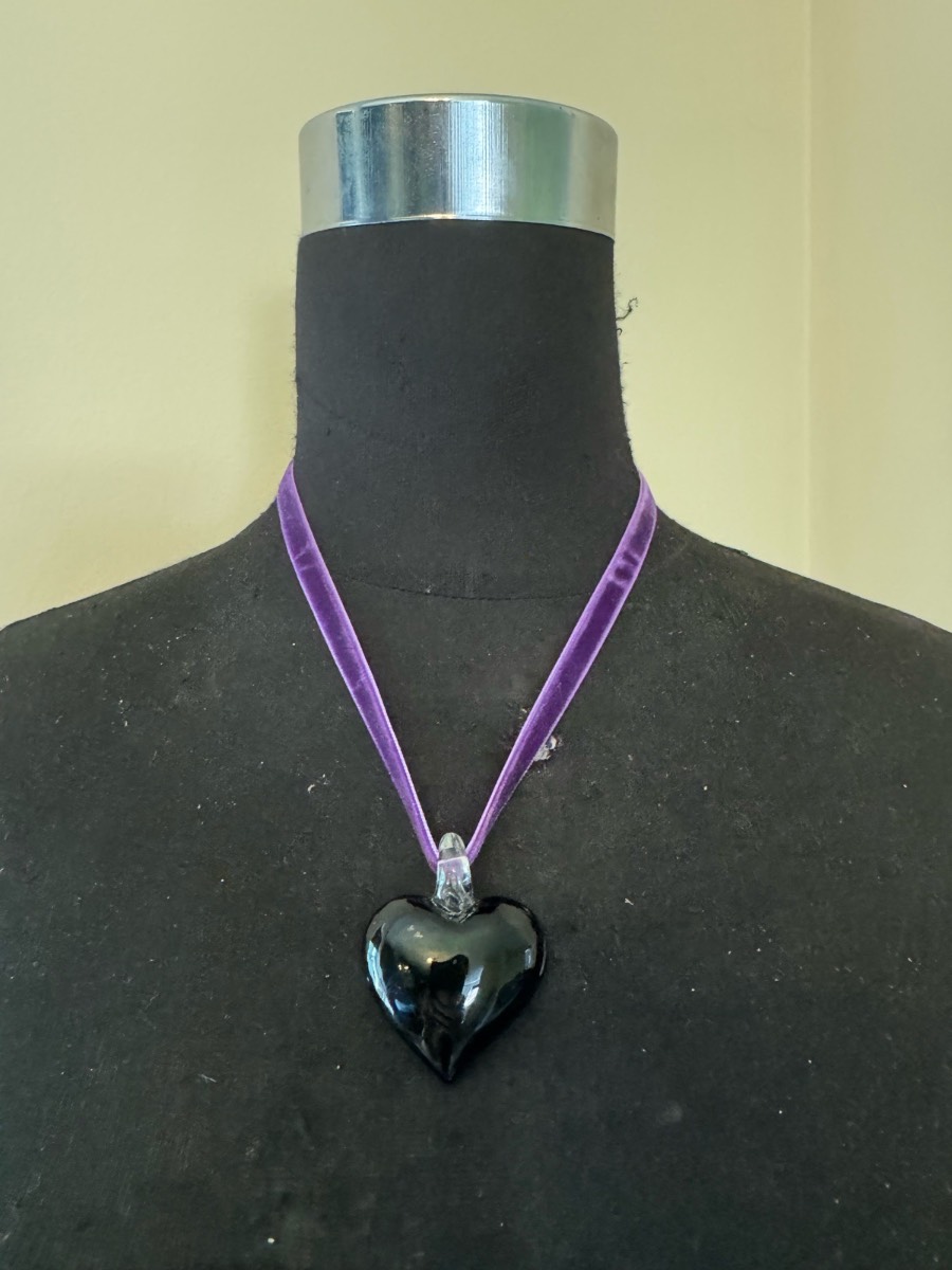 Glass heart on velvet necklace