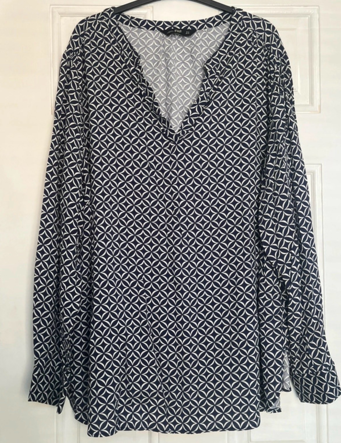 F&F Blouse Size 22