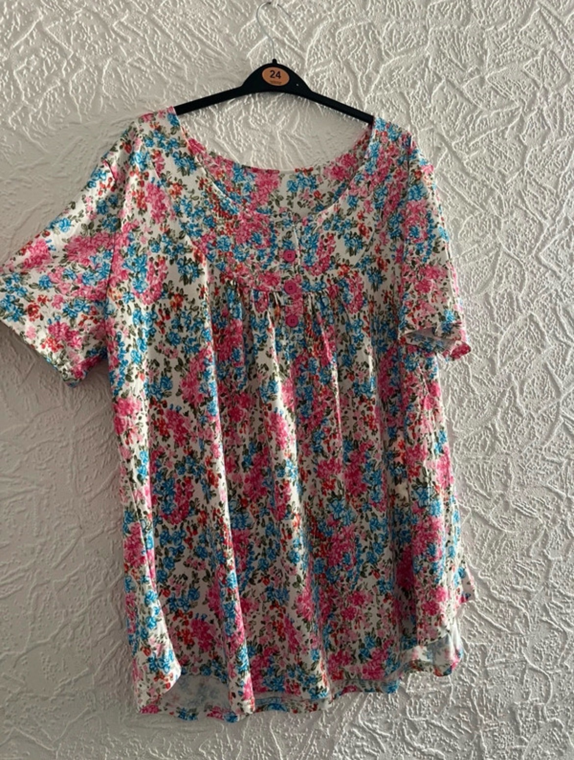 Floral blouse (please read description)