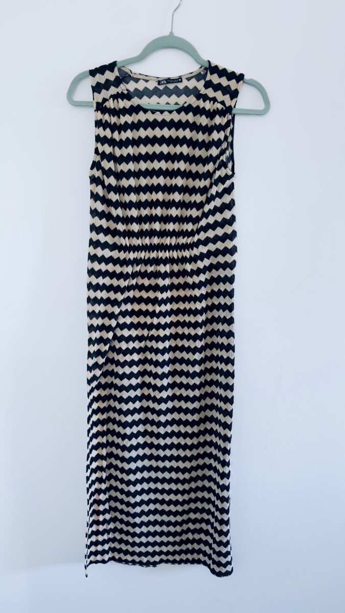Zara Black & Cream Chevron Pleated Midi Dress Size S Uk 8-10