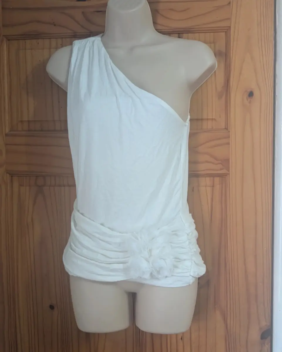 River Island One Shoulder Top – Size S – BNWT