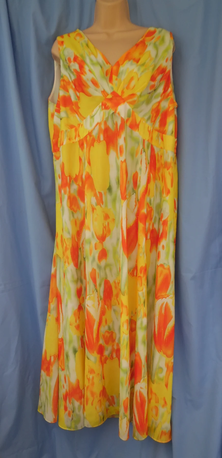 Artigiano empire line sleeveless maxi dress size 22 vibrant colours - brand new