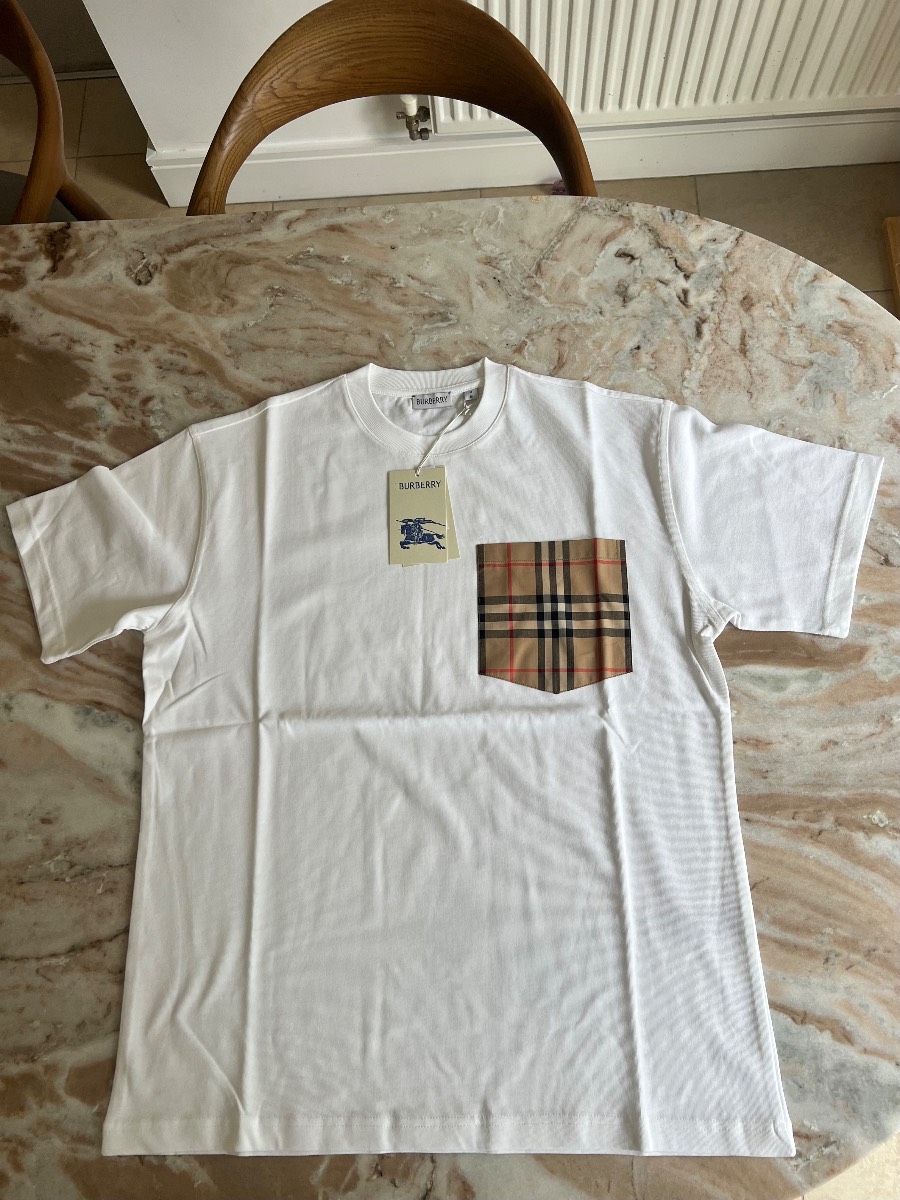 Burberry Vintage Check pocket T-shirt| RRP £511