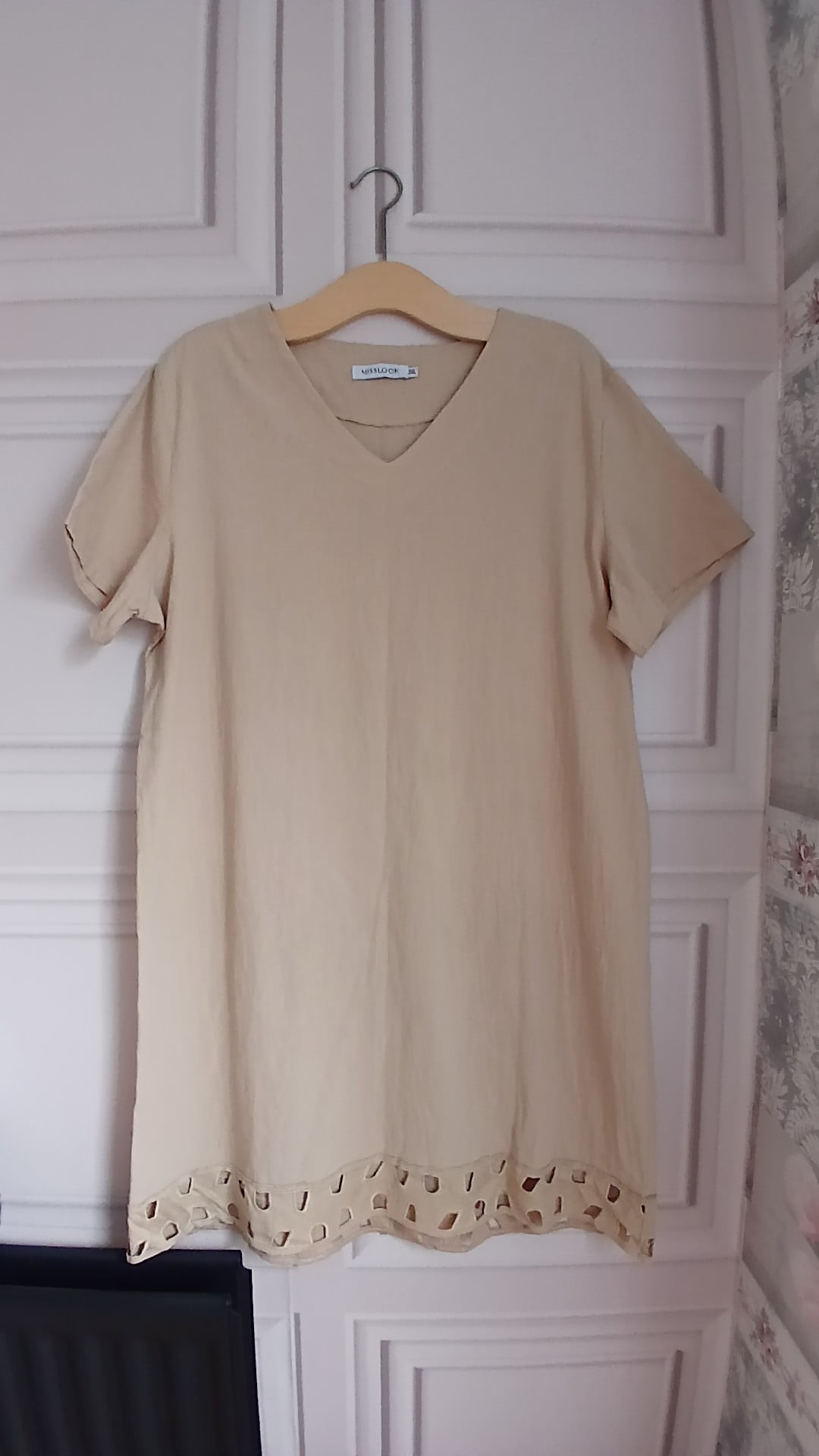 Misslook Beige Women's V-Neck Tunic Dress 3XL Cutout Hem