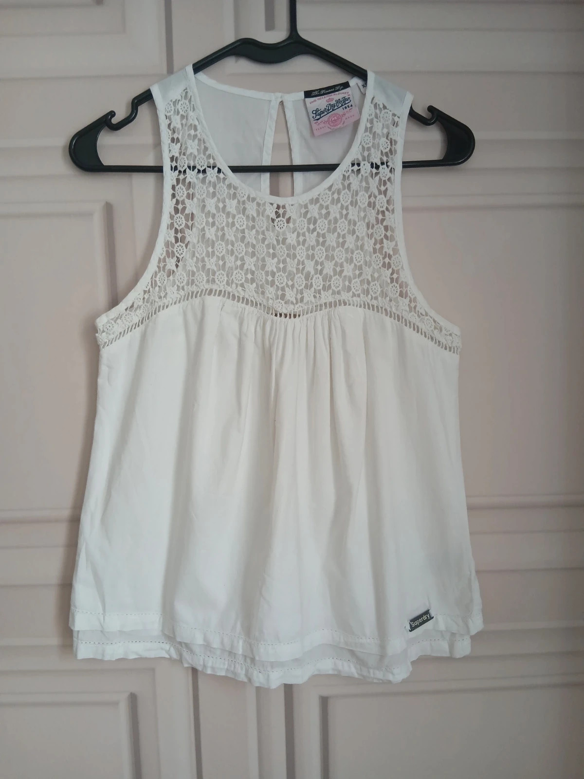 Superdry Y2K "The Peasant Top" White Lace Crochet Sleeveless Blouse - Size XS