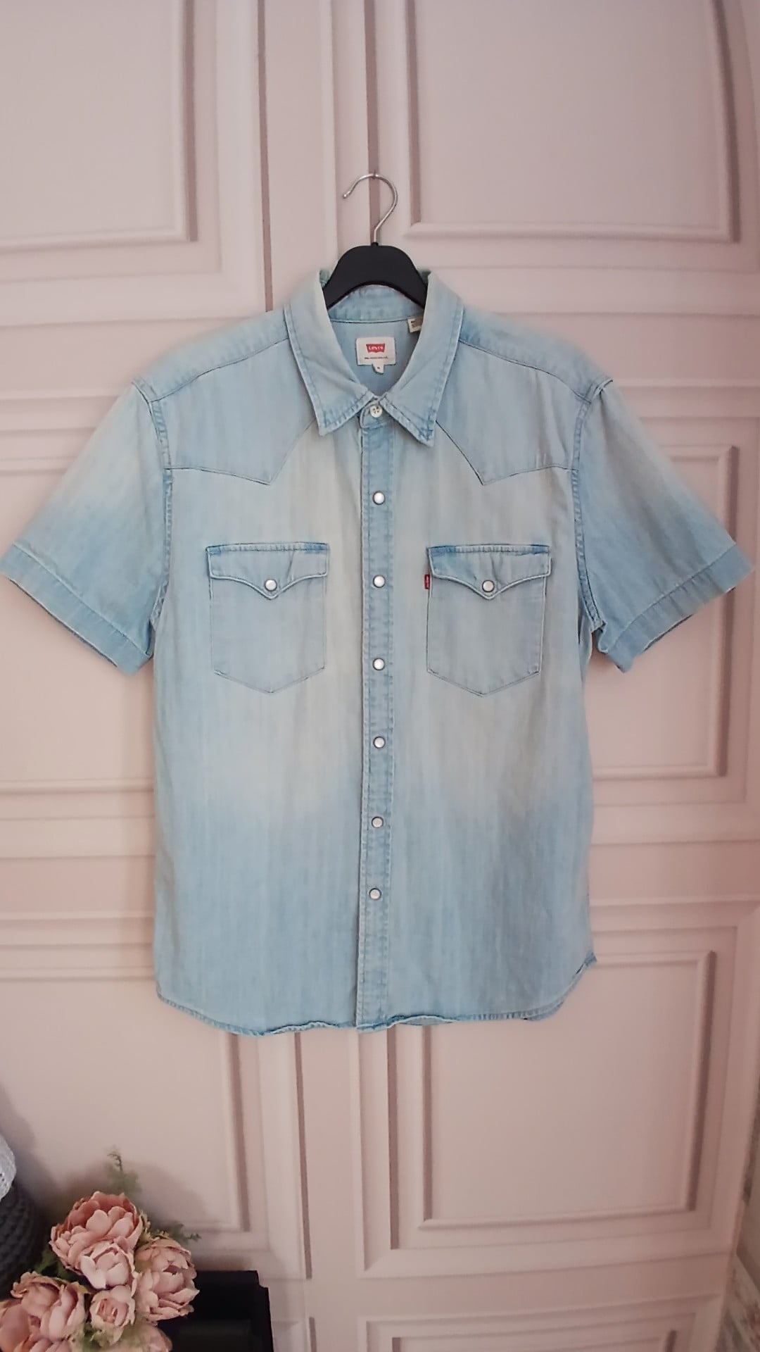 Levi's Men's Light Blue Denim Short Sleeve Vintage Shirt Medium