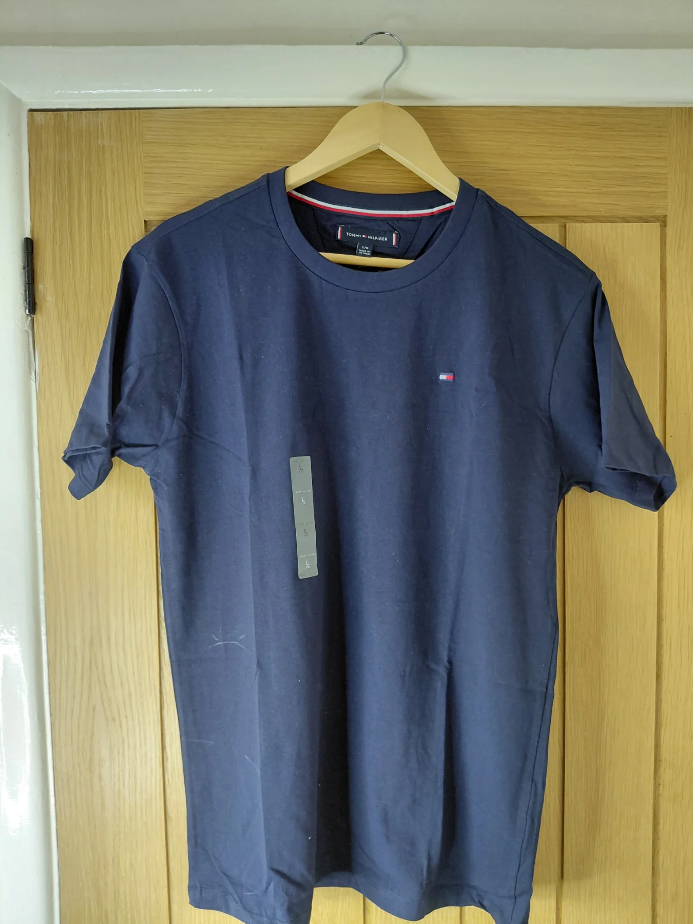 BNWT Tommy Hilfiger Tshirt Size L
