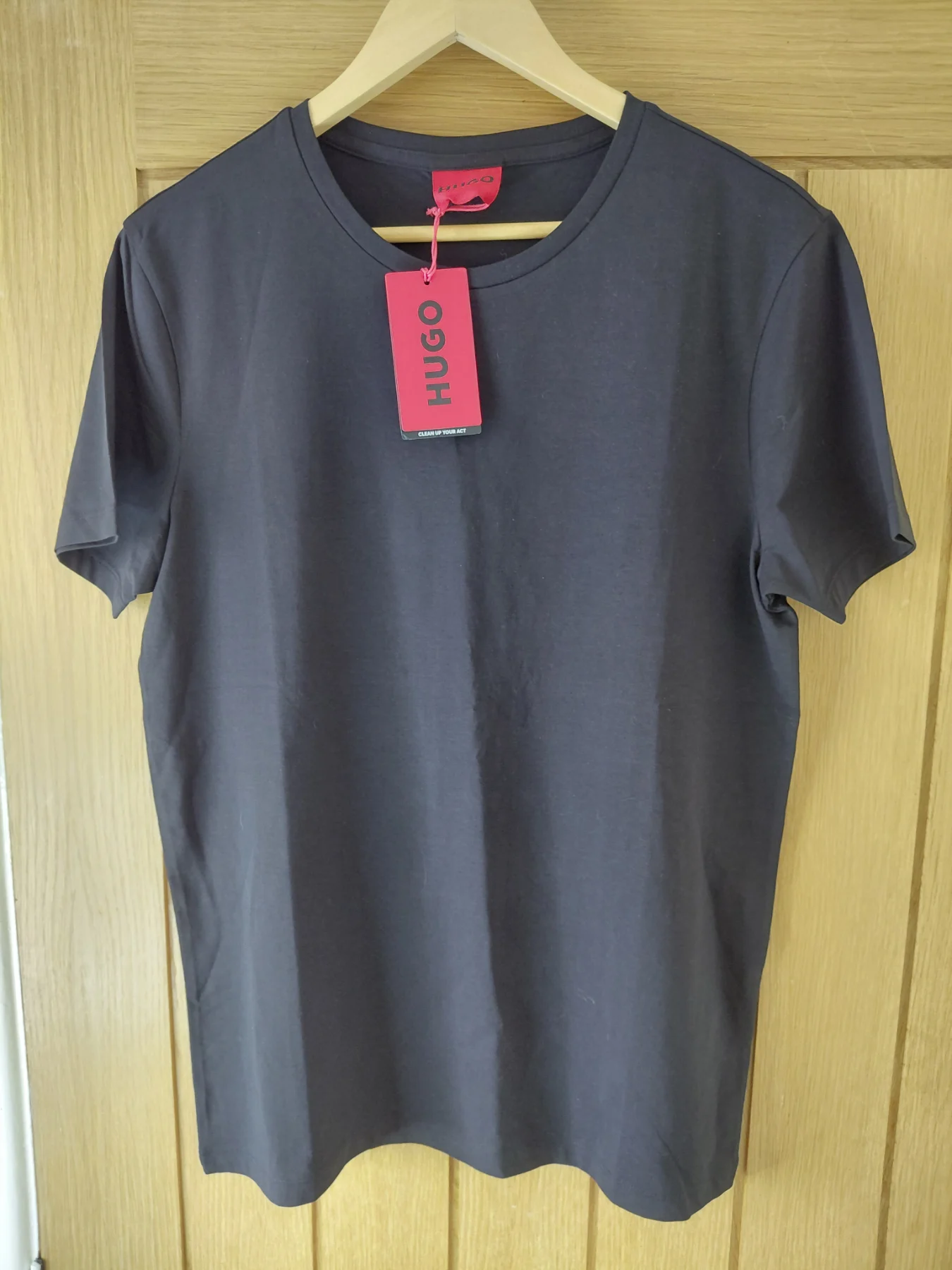Hugo Boss Tshirt Black L