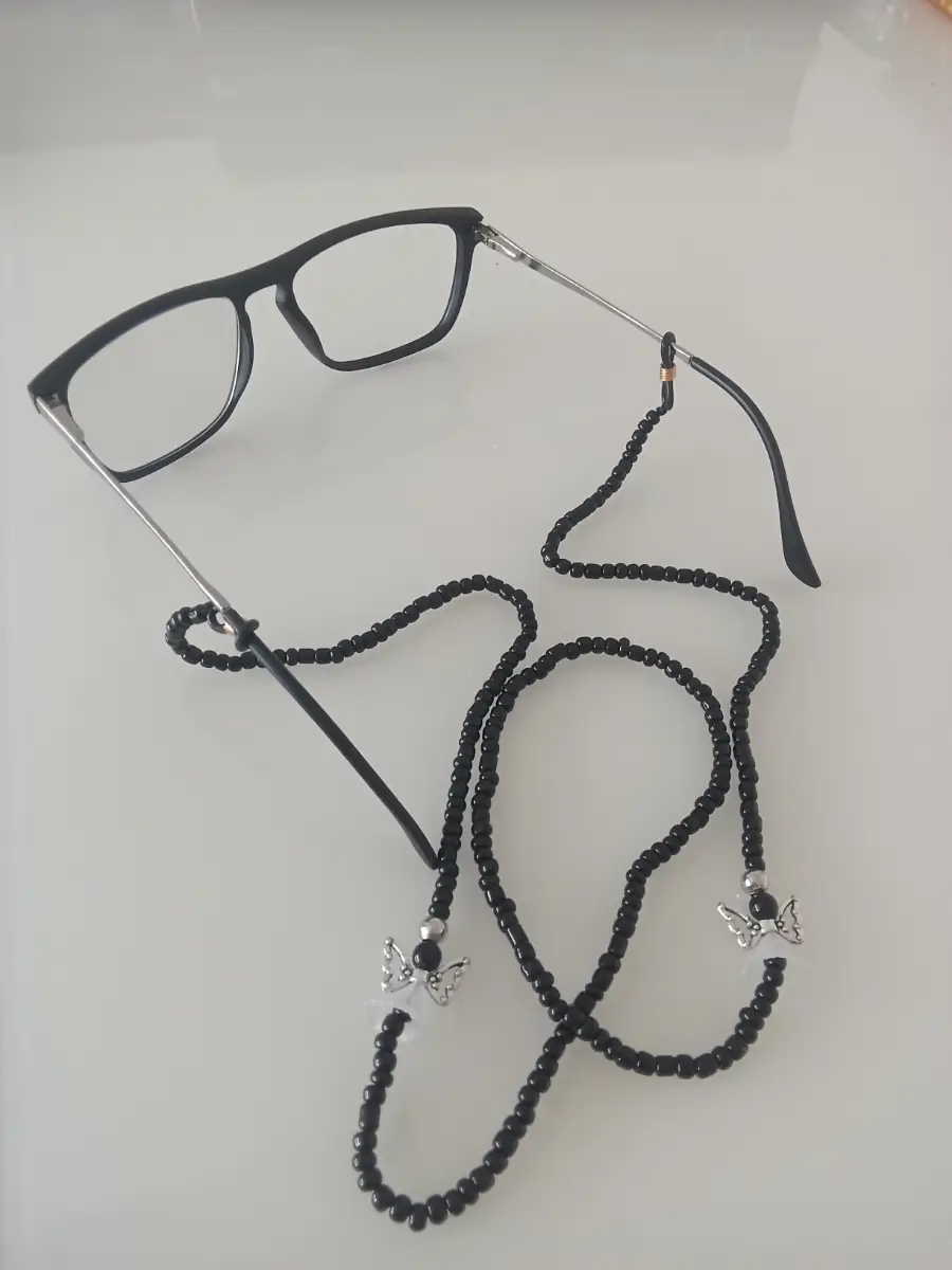 Black sun/reading glasses chain