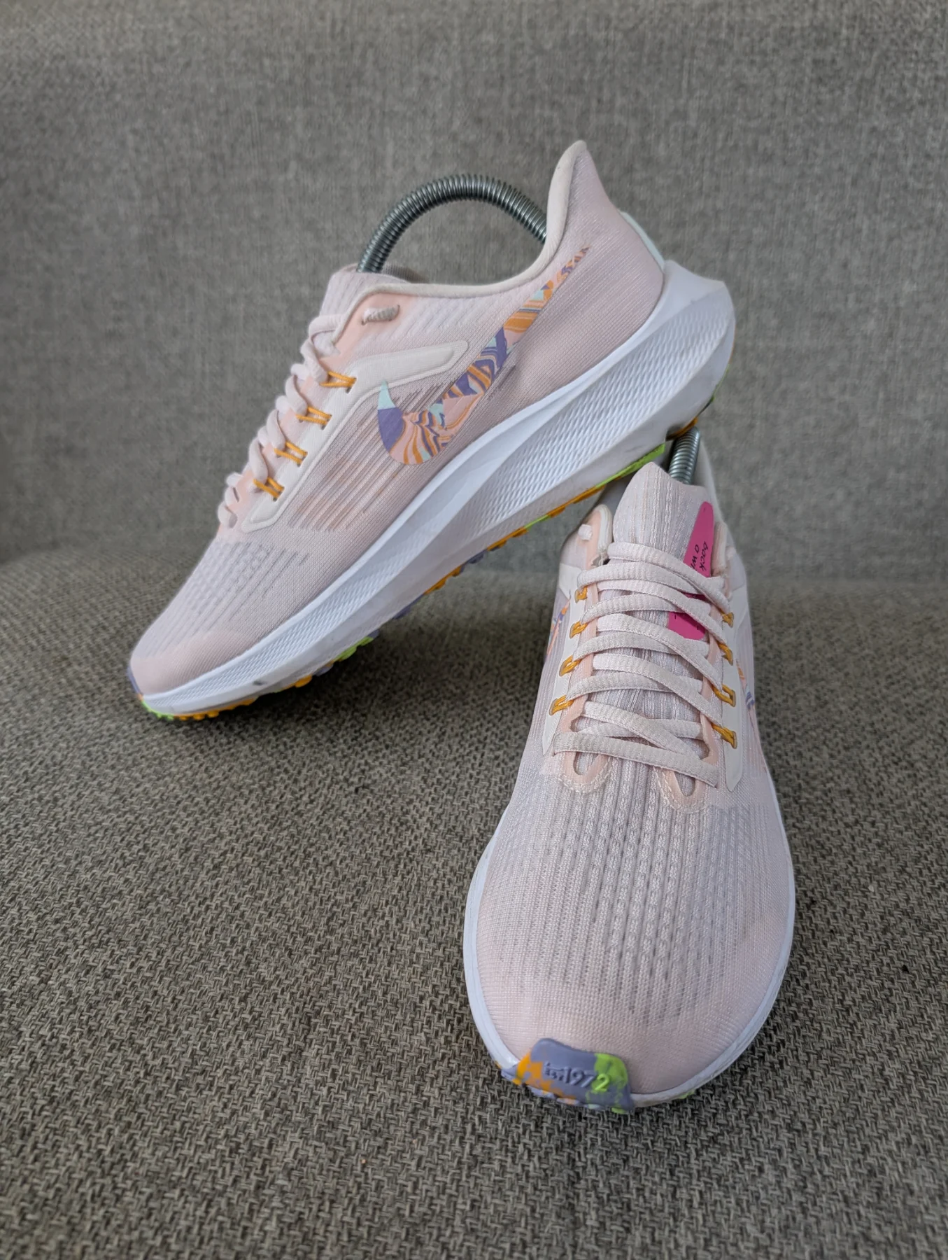 Nike Air Zoom Pegasus 39 Women's Running Trainers Pink Multi Swoosh UK 7 EU 41