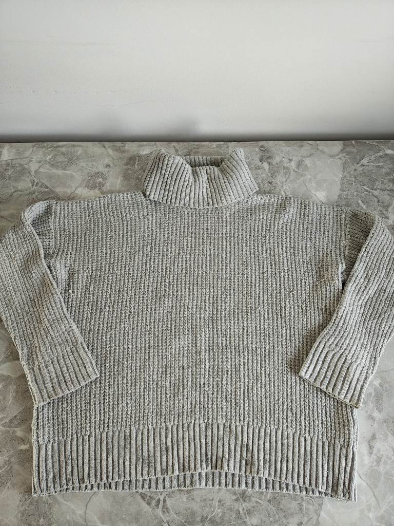 Women's Large Lauren Ralph Lauren grey ribbed turtleneck sweater
