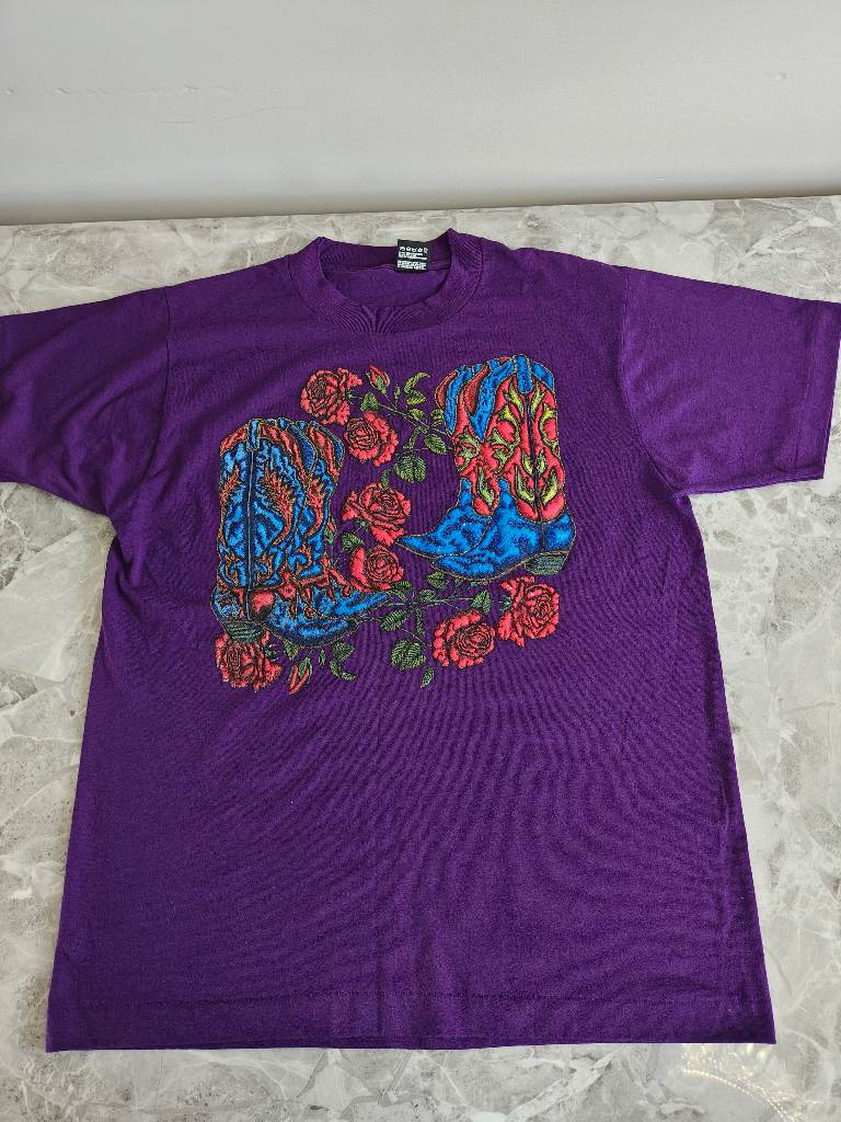 Large 90s Vintage Single Stitch Cowboy Boots T-shirt