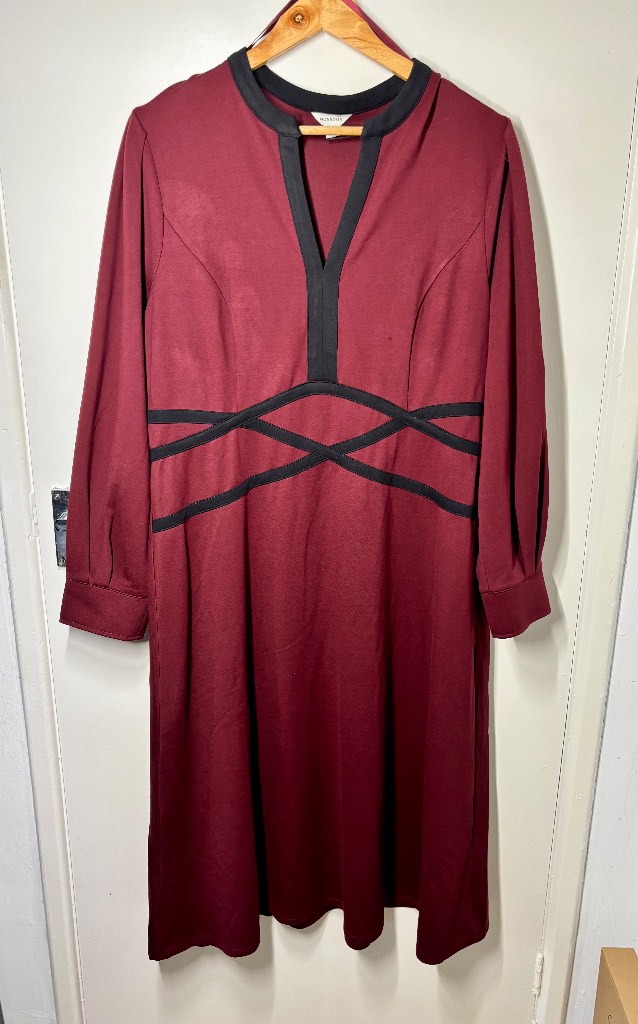 Monsoon Midi Length Burgundy Dress Size 20